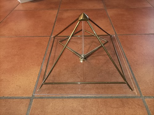 Energie pyramide horus - energie, modell