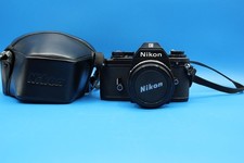 [13030] Nikon EM Analoge Spiegelreflex Kamera mit Nikon 50mm 1.8 Objektiv