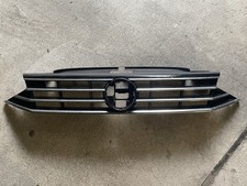 VW Passat Frontgrill 3G B8