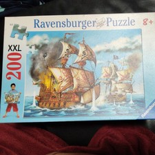 Ravensburger Puzzle * 8 +  *