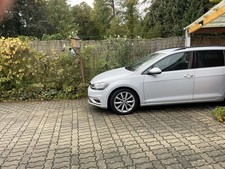 Verkaufe VW Golf Variant Highline 1,4 HLBM 92 TSI D7F Silberweiß
