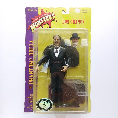 Universal monsters action - universal,