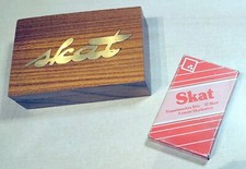 Alte Holzschatulle SKAT mit Skatblatt++Hand-Made GDR HOMESA++Skatbox Deckeldose