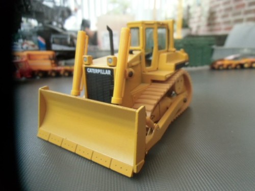 Conrad 2851 caterpillar - conrad, 2851,