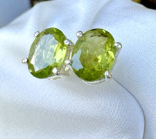 Ohrstecker Peridot Oval