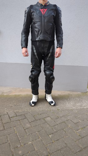 Motorrad lederhose und - motorrad,