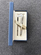 Pelikan Tintenroller Epoche