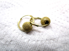 Kleine Creolen 585/- 14k Gelbgold Ø ca. 1,4 cm  mit Kugel