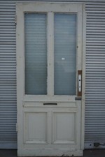 Große Wohneingangstür Gründerzeit, Lichtausschnitt, Glas, DIN. links H234 x B101