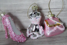 3 Glas Christbaumkugeln--Pumps, Kleid, Handtasche--rosa Glitter Baumschmuck-Deko