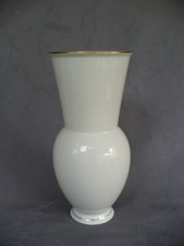 KPM Berlin  Vase weiß mit Goldrand Halle 2 M. Friedländer H. 25 cm  I. Wahl
