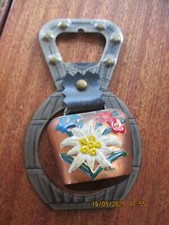 Bieröffner Flaschenöffner mit Glocke Korkenzieher Hufeisen mit Kuhglocke