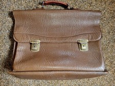 Aktentasche alte Schultasche