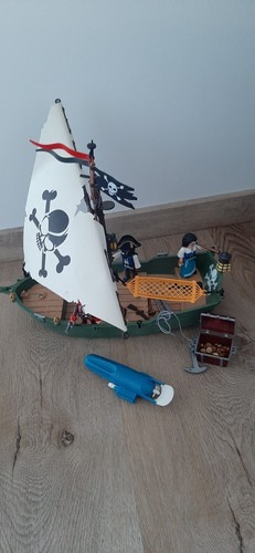 Playmobil piratenschiff - playmobil,