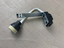 Fassung für Hochvolt-Halogenlampen GU10 230V mit Zugentlastung - Lampenfassung