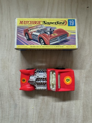 Matchbox superfast 19 - 19, road