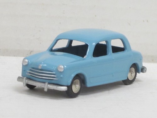 Nuova fiat 1100 hellblau - fiat, in