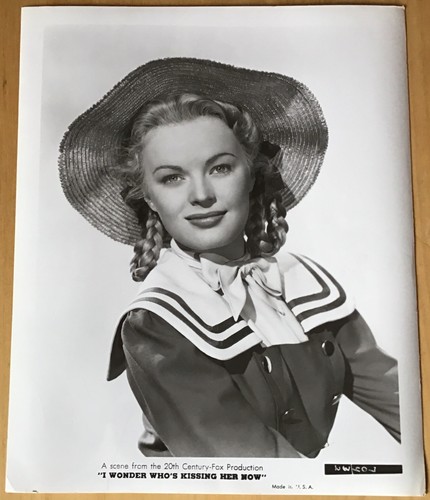June haver portrait strohhut - haver,