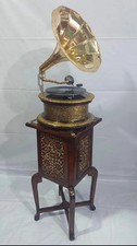 Vintage HMV Grammophon voll