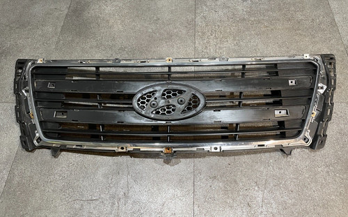 Hyundai grand starex grill - hyundai,