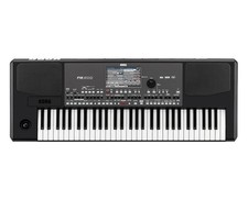 Korg PA-600 61-Key Portable
