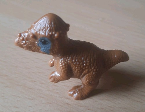 Dino aus kinder überraschung - dino,