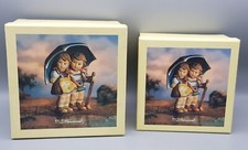 HUMMEL 2x Aufbewahrungskisten mit Deckel 'Kinder unter Regenschirm' hellgelb gut