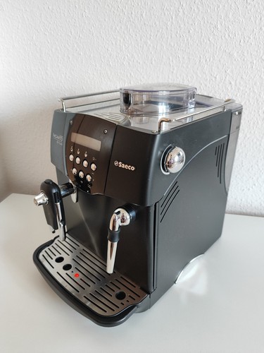 KAFFEEVOLLAUTOMAT/KAFFEEMASCHI