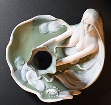 Original Jugendstil Kerzenhalter, von Frau gehalten, art nouveau