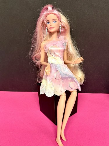 Hübsche barbie puppe - hübsche,