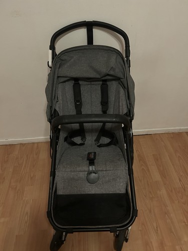 Kinderwagen neuwertig mit