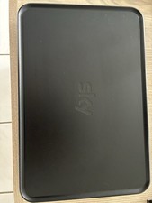 Sky Q Receiver mit Kabel und