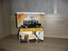 FILMAUTO PONTIAC TRANS AM "KILL BILL" ELLE DRIVER CODE 3 IN CORGI BOX + FIGUR