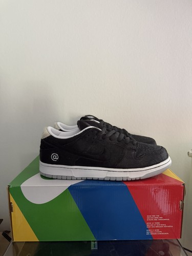 Nike dunk low - dunk, medicom