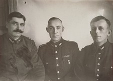 Porträt drei Männer Soldaten