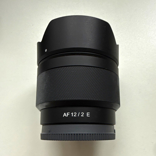 Samyang 12mm f 2 - 12/2,