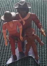 Star Trek TNG Actionfiguren, Worf, Deanna und Alexander in Westernoutfit