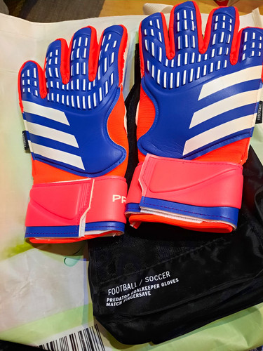 Adidas predator - adidas,