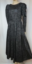 Laura Ashley Kleid 38 schwarz anthrazit Hochzeit Abendkleid vintage 80er Blumen