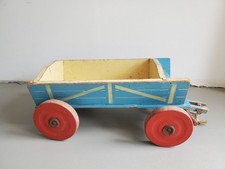 Altes Holzspielzeug Wagen