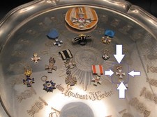 ORIGINAL Miniaturorden lila