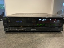 SONY Digital-Audio Video Cassette Recorder EV-S600 PAL