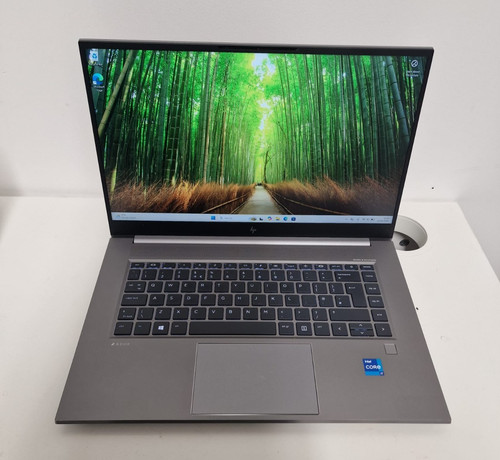 Zbook studio core i7 - hp,