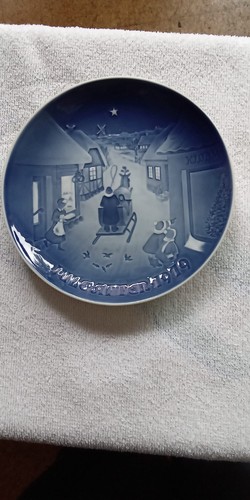 Royal copenhagen - royal,