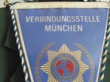Polizei  MÜNCHEN, IPA -  WIMPEL  aus Sammlungsauflösung wie Fotos !
