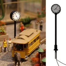 H0 Bahnhofsuhr Uhr mit LED Beleuchtung Höhe 3 - 5cm beleuchtet für Bahnhof S862