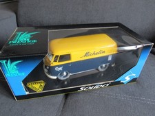 VW Bulli MICHELIN  VW Bus