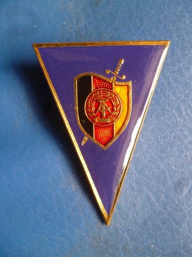 Absolventenabzeichen des mfs - absolventenabzeichen,