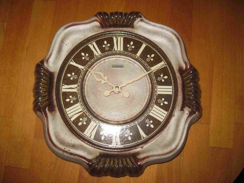 Alte pallas quartz wanduhr - alte,