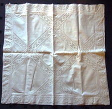 2 OMAS PARADEKISSEN 75x75 cm